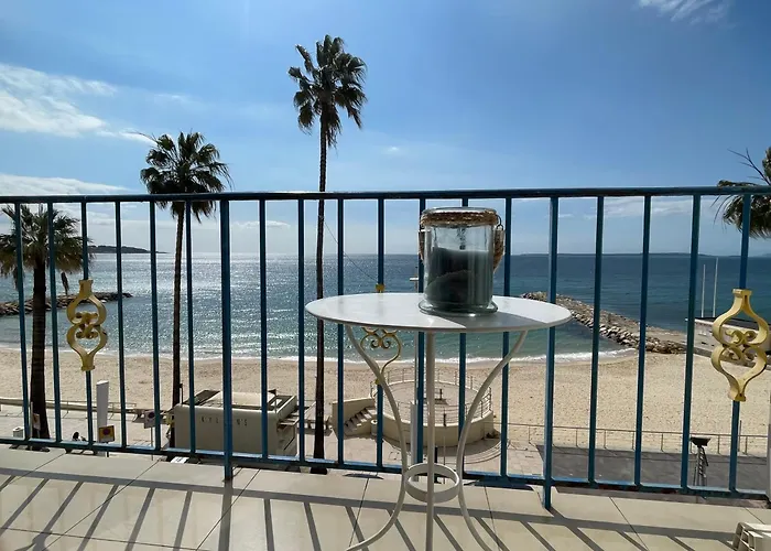 Maison Azur Riviera Apartment